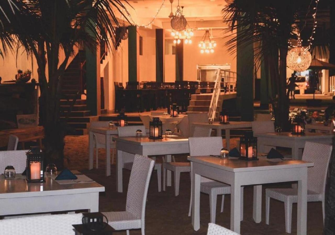 Hotel The Bay